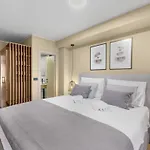 アパート Quercus Village App 12 Mit Privatem Pool By Interhome カリガドル