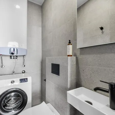Апартаменты Quercus Village App 12 Mit Privatem Pool By Interhome