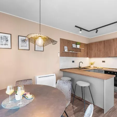 Апартаменты Quercus Village App 12 Mit Privatem Pool By Interhome