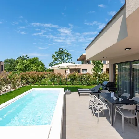 Quercus Village App 12 Mit Privatem Pool By Interhome Karigador